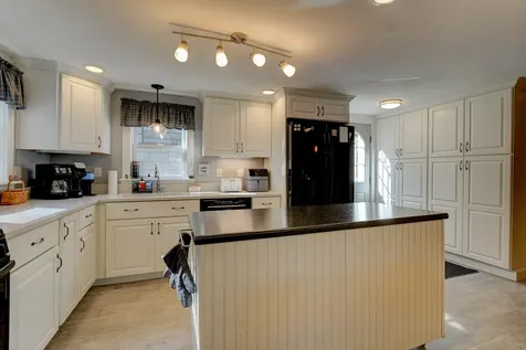 280 Beverly Hills Drive Wakefield NH 03830