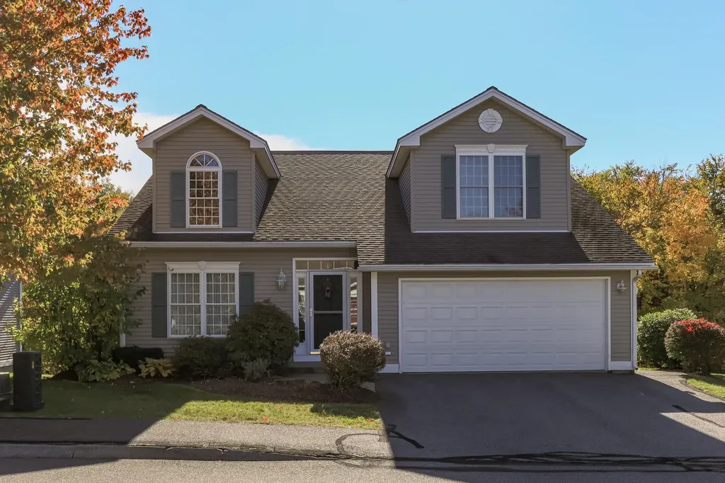 96 Westchester Way Manchester NH 03104