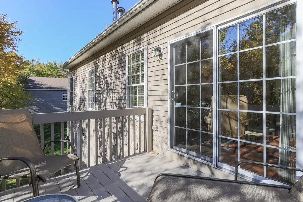 96 Westchester Way Manchester NH 03104