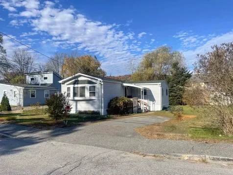213 Washington Street Littleton NH 03561