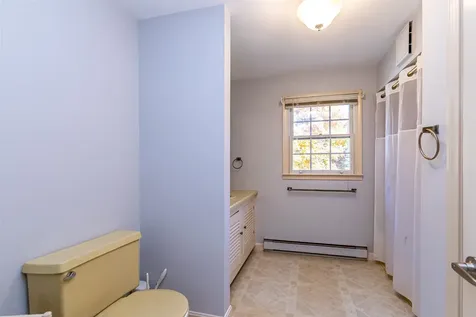 44 West Road Rye NH 03870