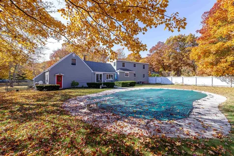 44 West Road Rye NH 03870