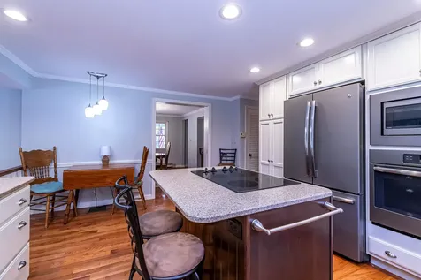 44 West Road Rye NH 03870