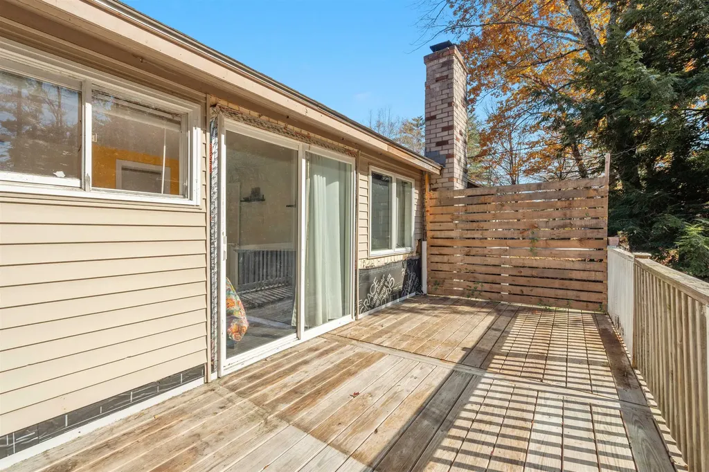 433 Deer Meadow Road Webster NH 03303