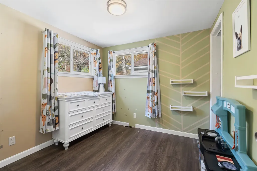 433 Deer Meadow Road Webster NH 03303