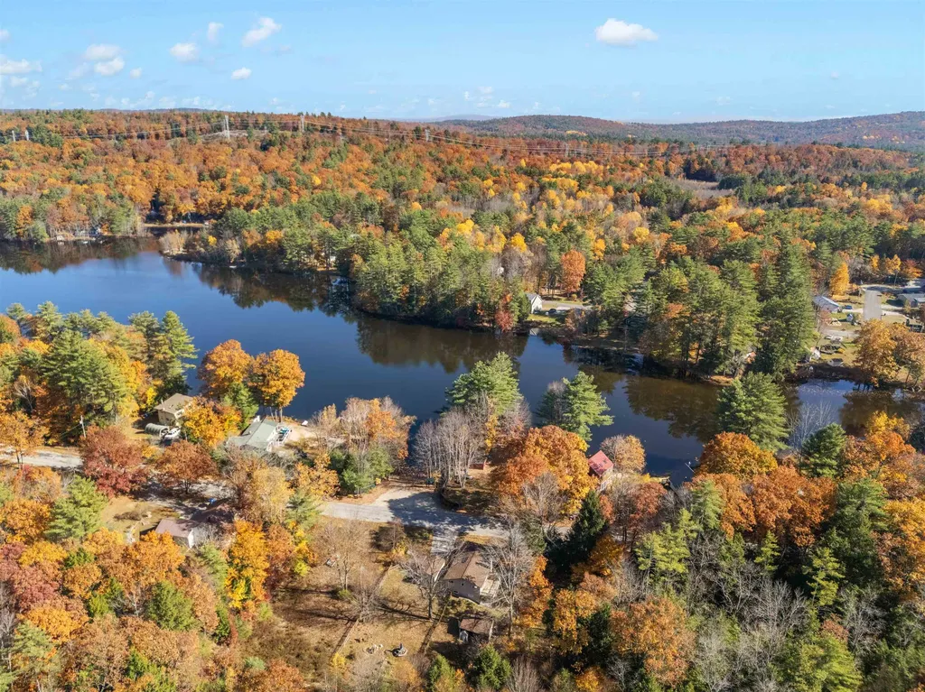 433 Deer Meadow Road Webster NH 03303