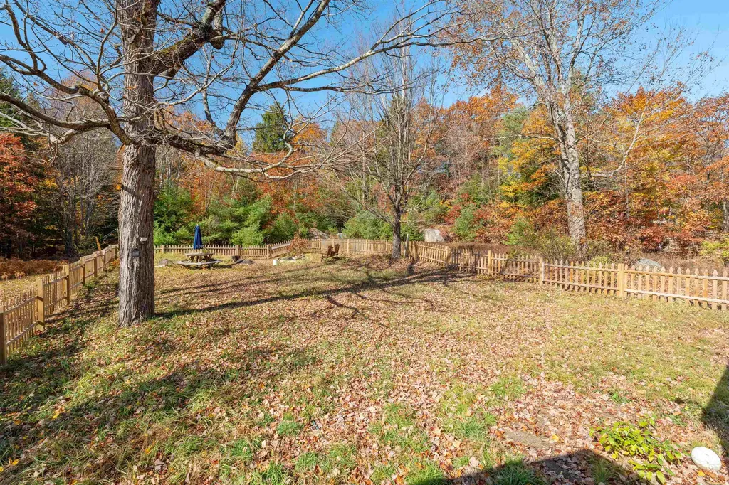 433 Deer Meadow Road Webster NH 03303