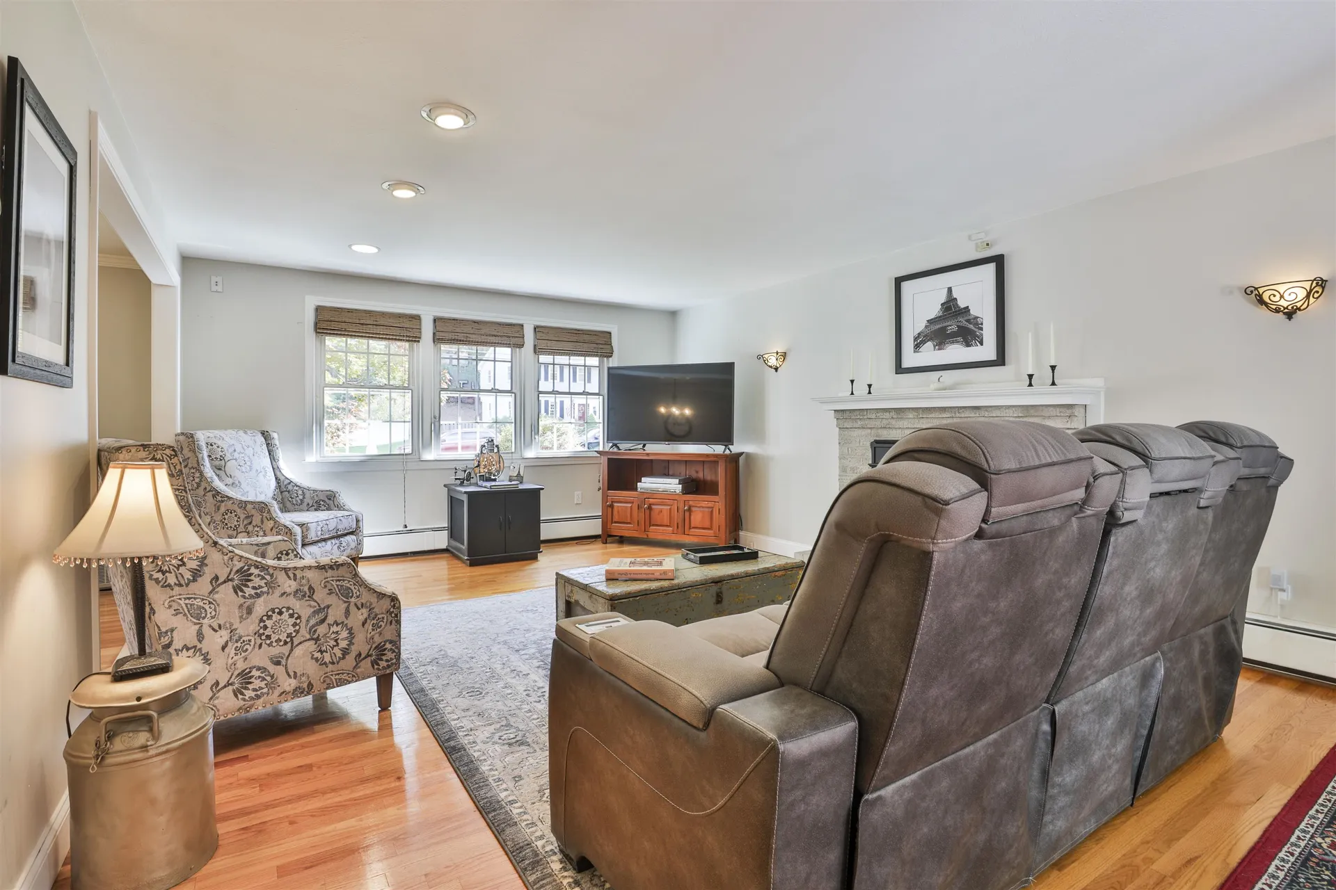 15 Coleridge Road Nashua NH 03062