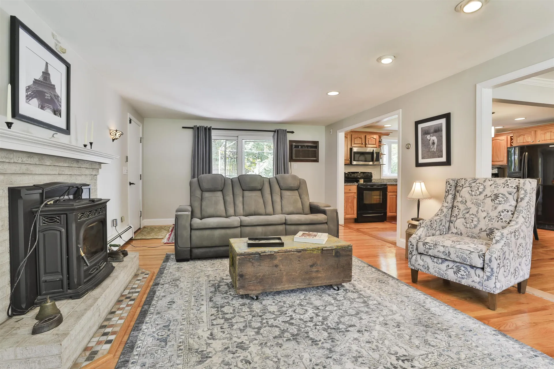 15 Coleridge Road Nashua NH 03062