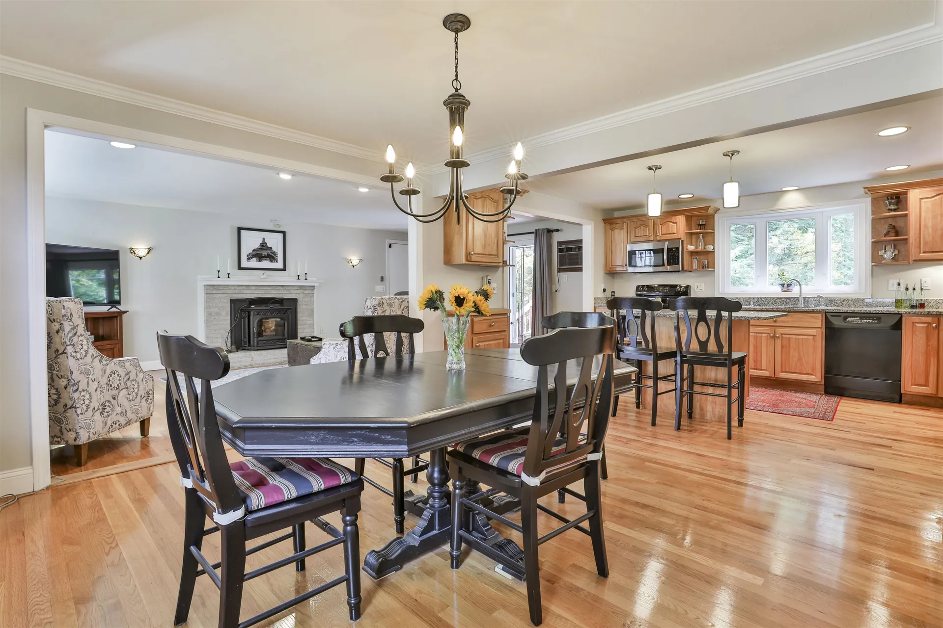 15 Coleridge Road Nashua NH 03062