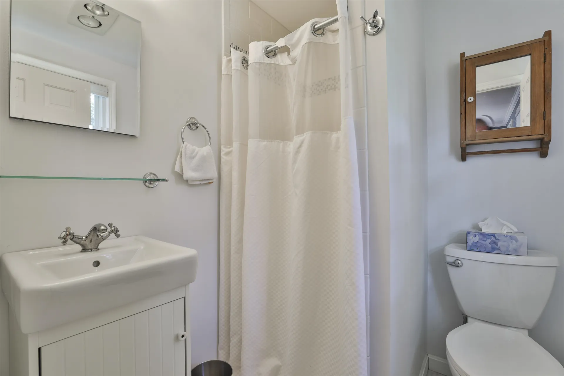 15 Coleridge Road Nashua NH 03062