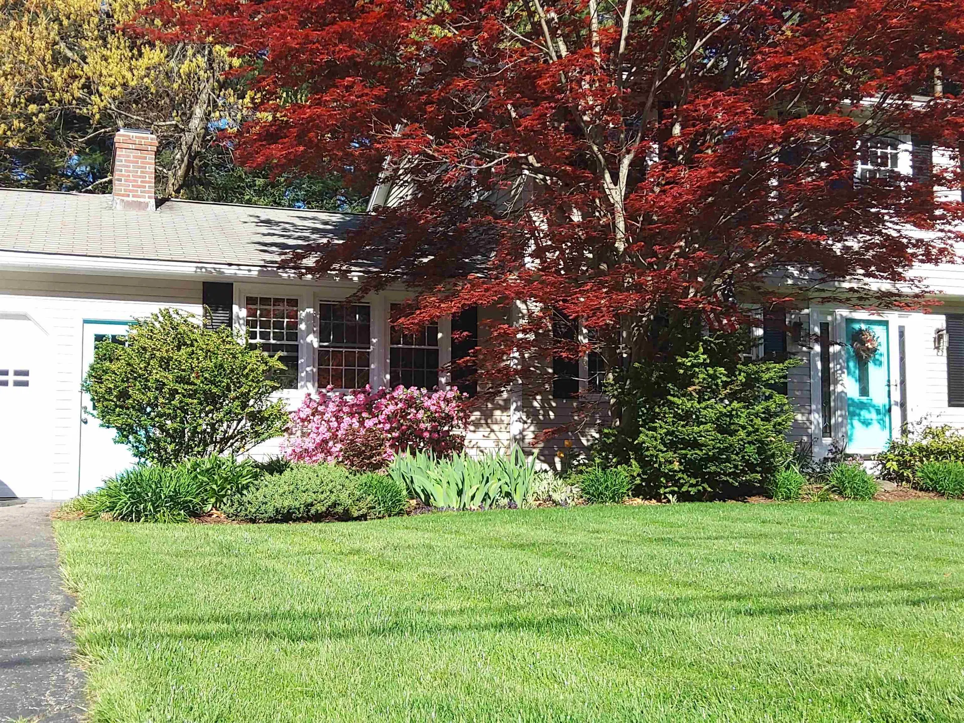 15 Coleridge Road Nashua NH 03062