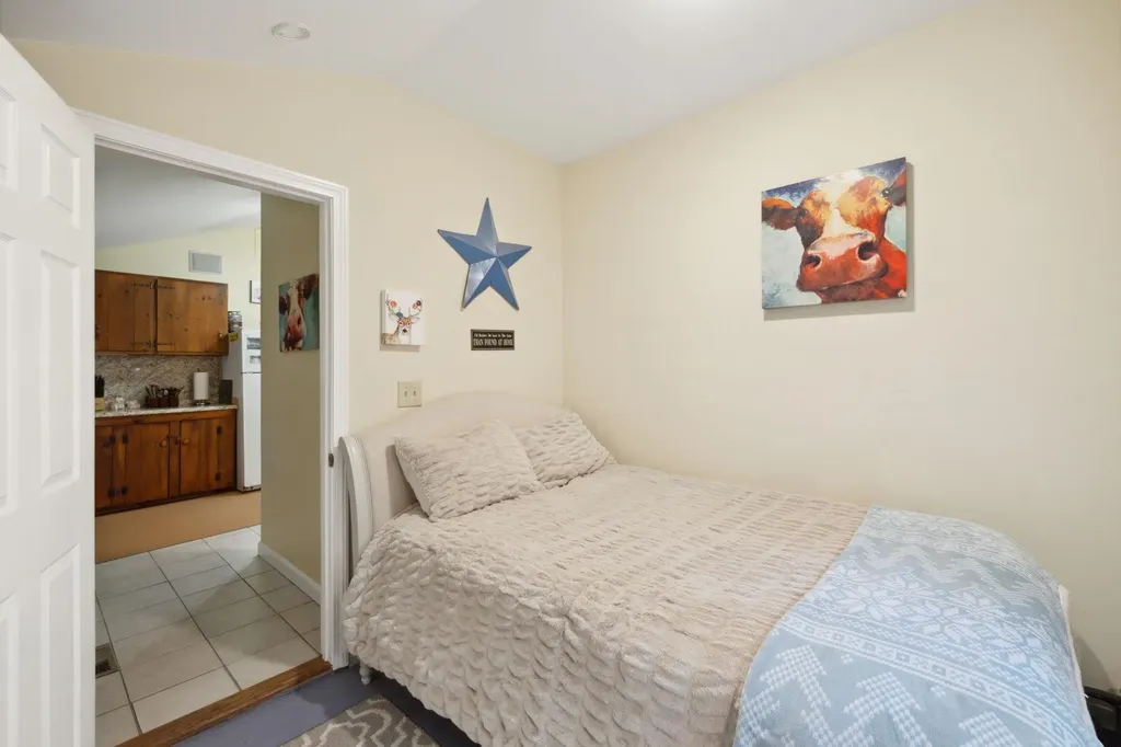 15 Glines Park Road Northfield NH 03276