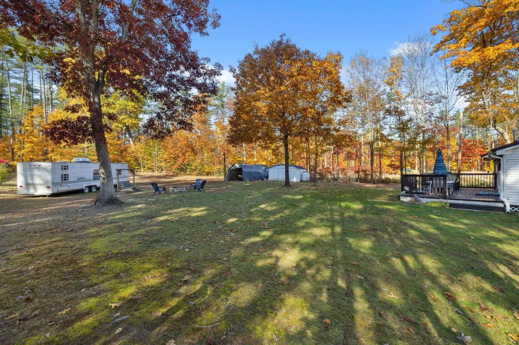 15 Glines Park Road Northfield NH 03276