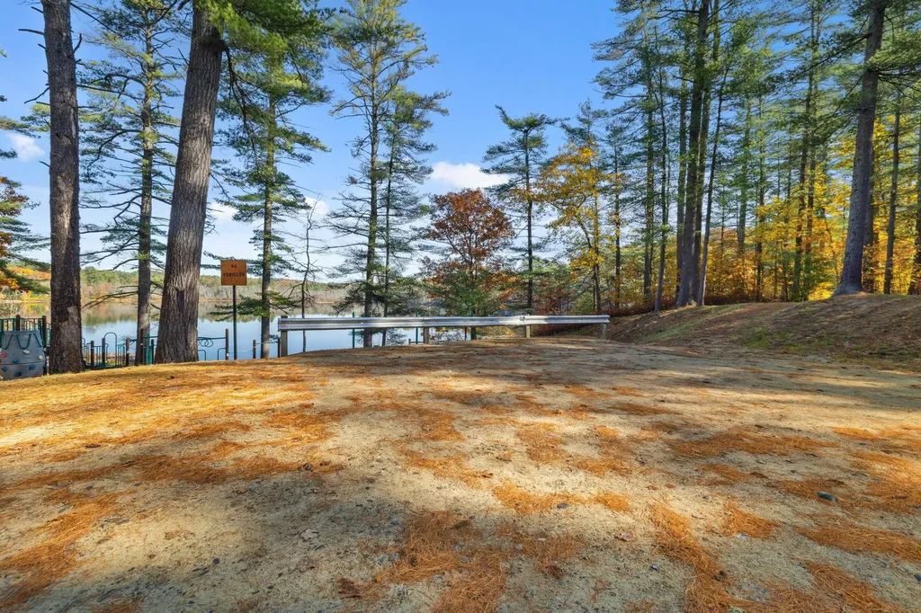 15 Glines Park Road Northfield NH 03276