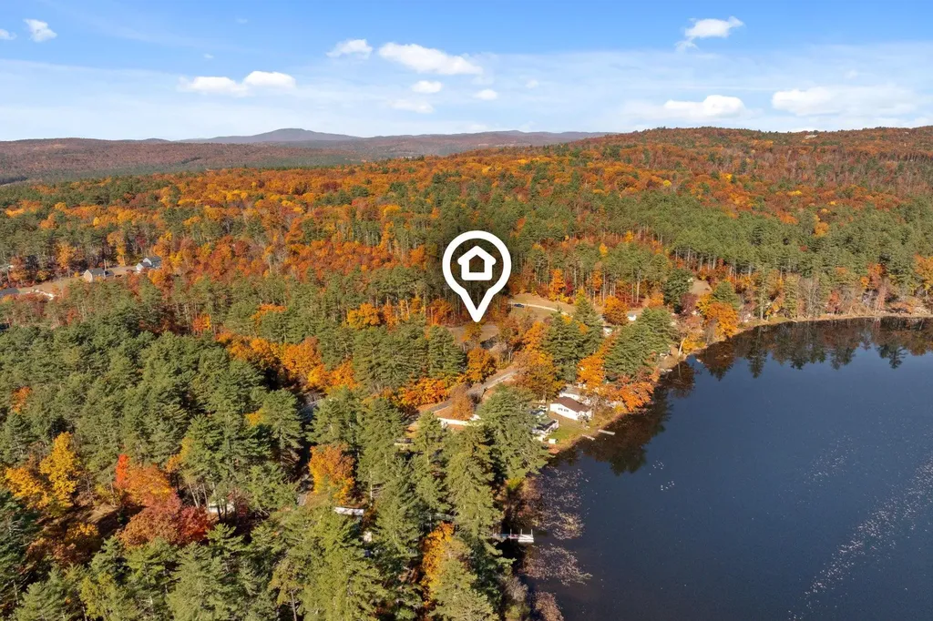 15 Glines Park Road Northfield NH 03276