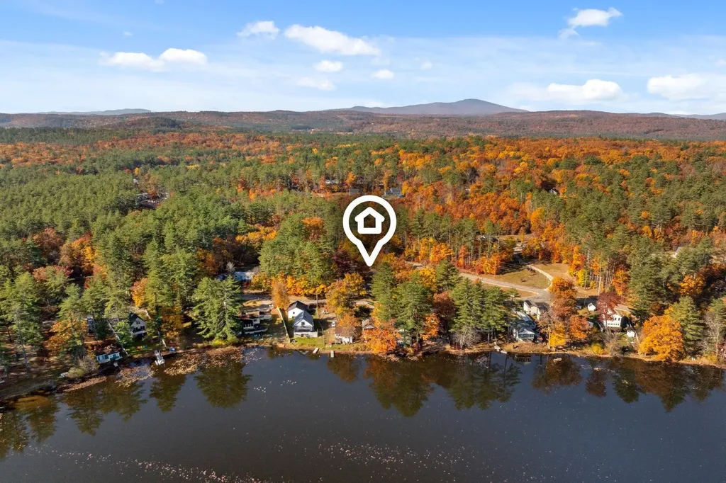 15 Glines Park Road Northfield NH 03276