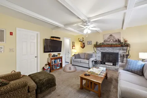 15 Glines Park Road Northfield NH 03276