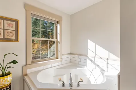 21 Beeman Road Fairfax VT 05454