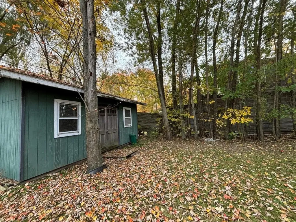 37 Mud Point North Alburgh VT 05440