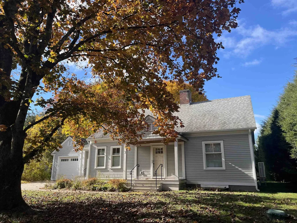 3 Lewin Road Hanover NH 03755