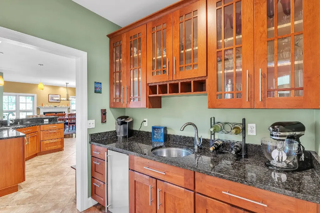 85 Evergreen Lane Ferrisburgh VT 05473