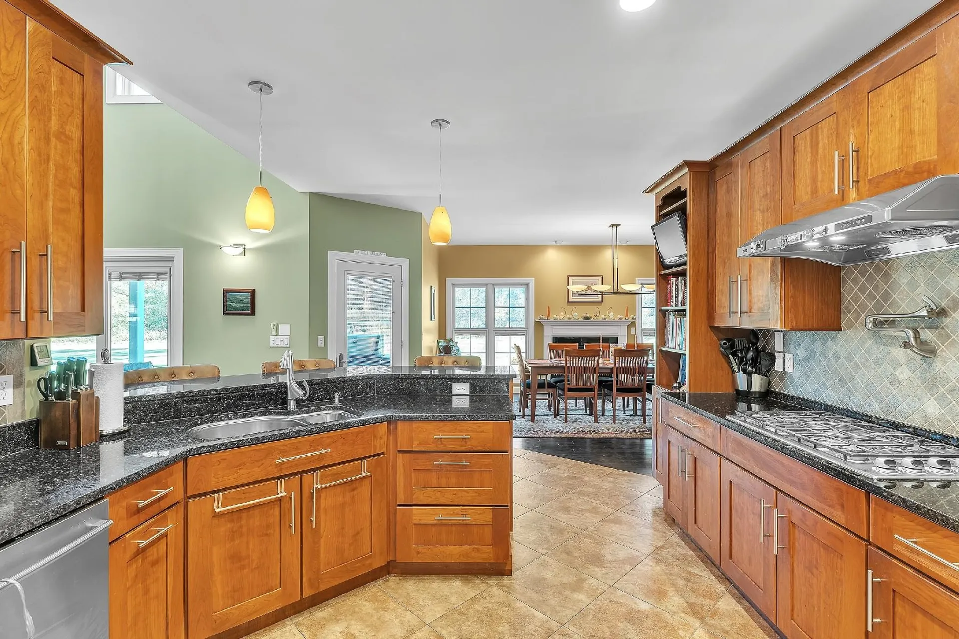 85 Evergreen Lane Ferrisburgh VT 05473