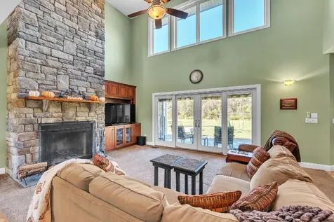 85 Evergreen Lane Ferrisburgh VT 05473