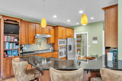 85 Evergreen Lane Ferrisburgh VT 05473