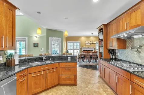 85 Evergreen Lane Ferrisburgh VT 05473