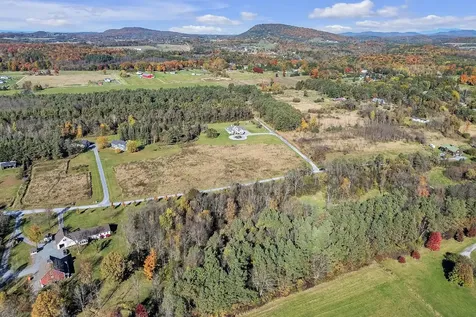 85 Evergreen Lane Ferrisburgh VT 05473