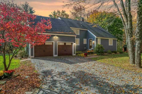 16 Rockhaven Drive Hollis NH 03049