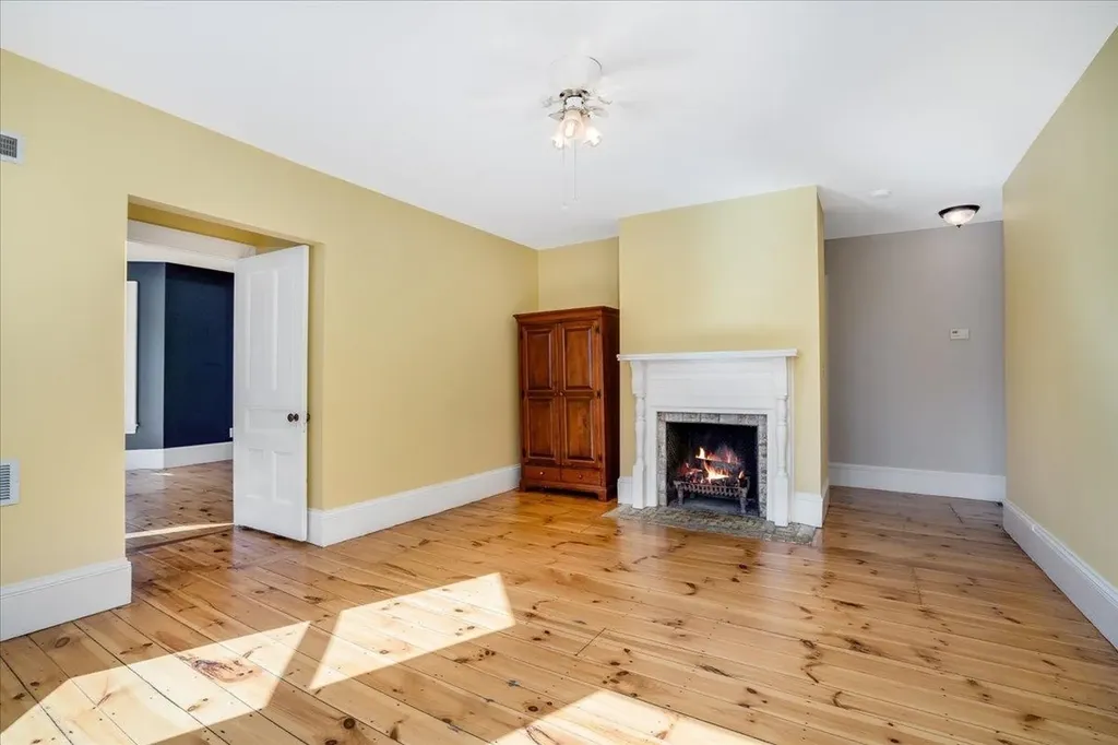 1 North Main Street Mont Vernon NH 03057