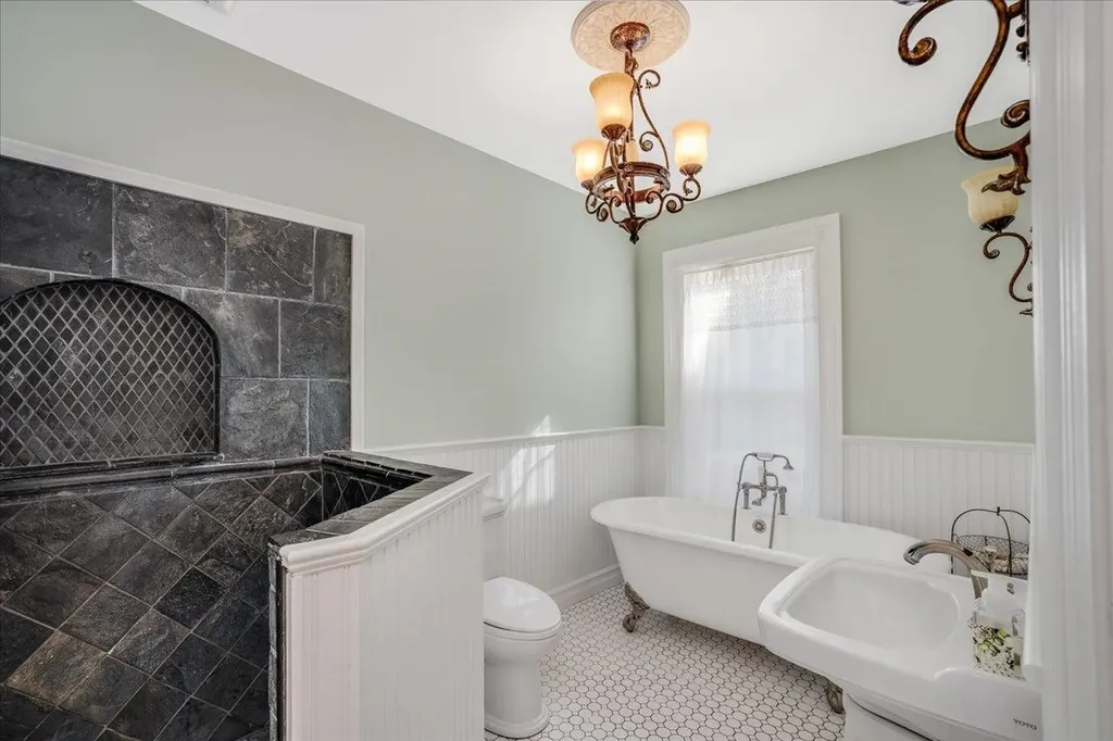 1 North Main Street Mont Vernon NH 03057