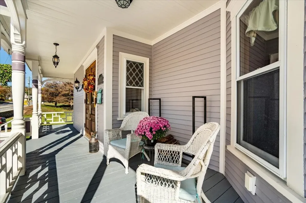 1 North Main Street Mont Vernon NH 03057