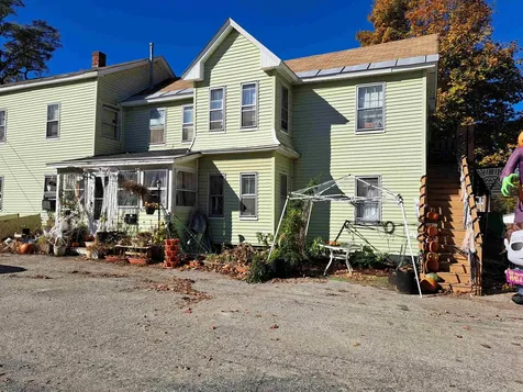 17 Front Street Claremont NH 03743