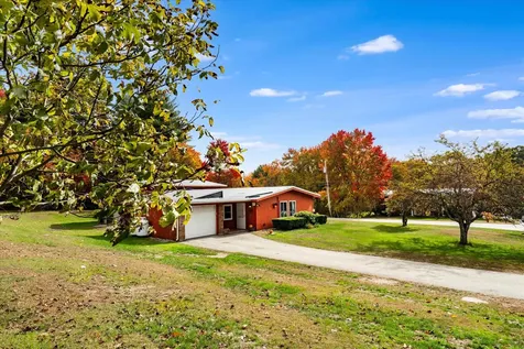 1 Johns Drive Hooksett NH 03106