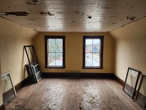 50 Devens Street Berlin NH 03570-3804