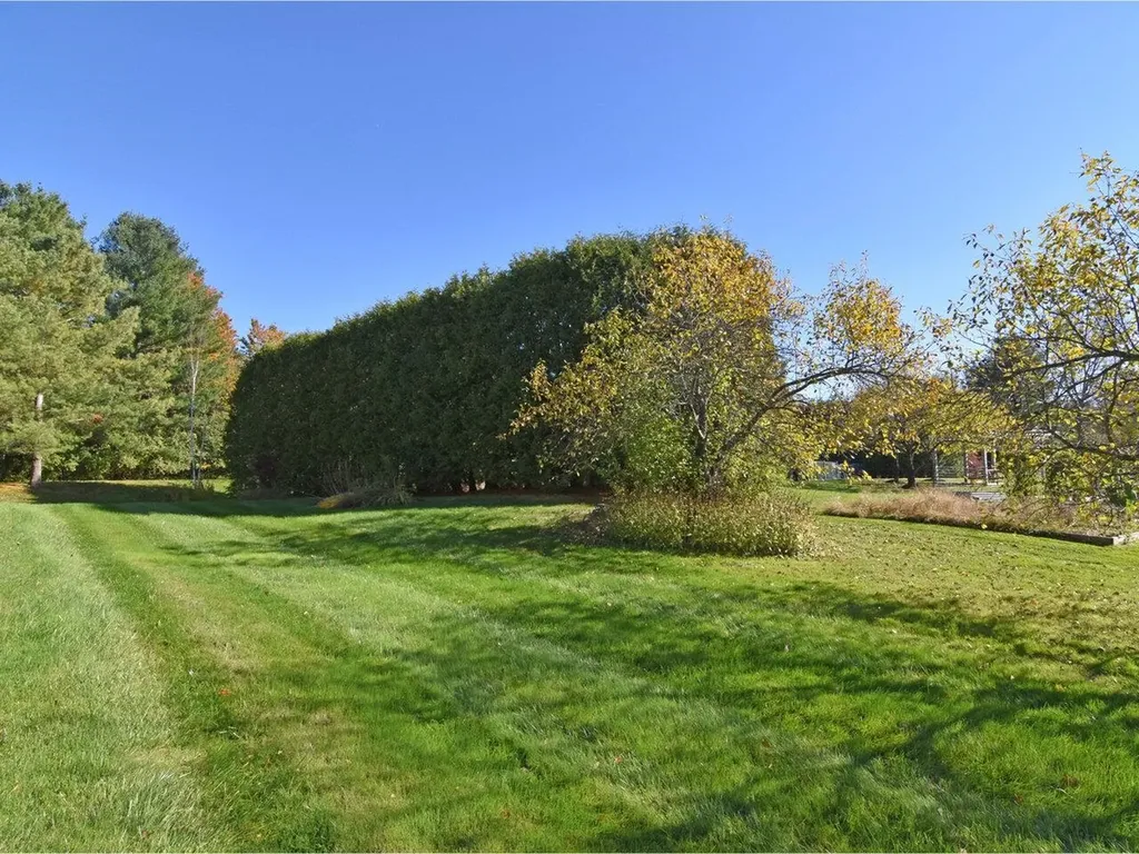 15 Cardinal Lane Essex VT 05452