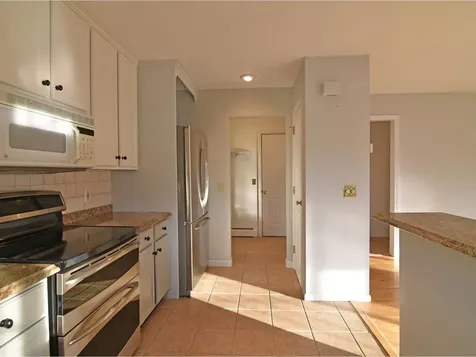 15 Cardinal Lane Essex VT 05452