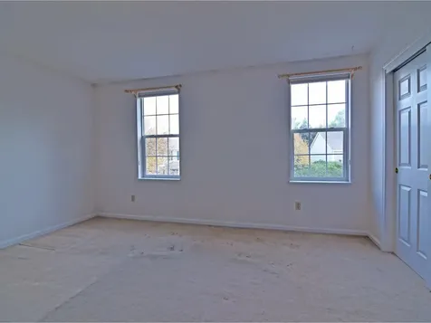 15 Cardinal Lane Essex VT 05452