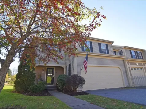 15 Cardinal Lane Essex VT 05452