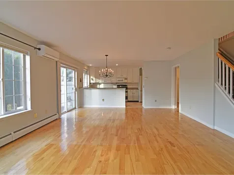 15 Cardinal Lane Essex VT 05452