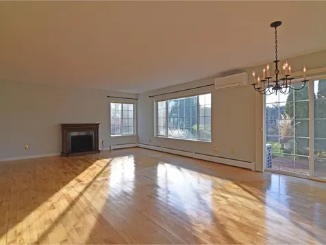 15 Cardinal Lane Essex VT 05452