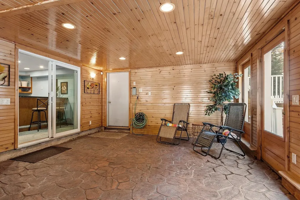 23 Hawthorne Road Windham NH 03087