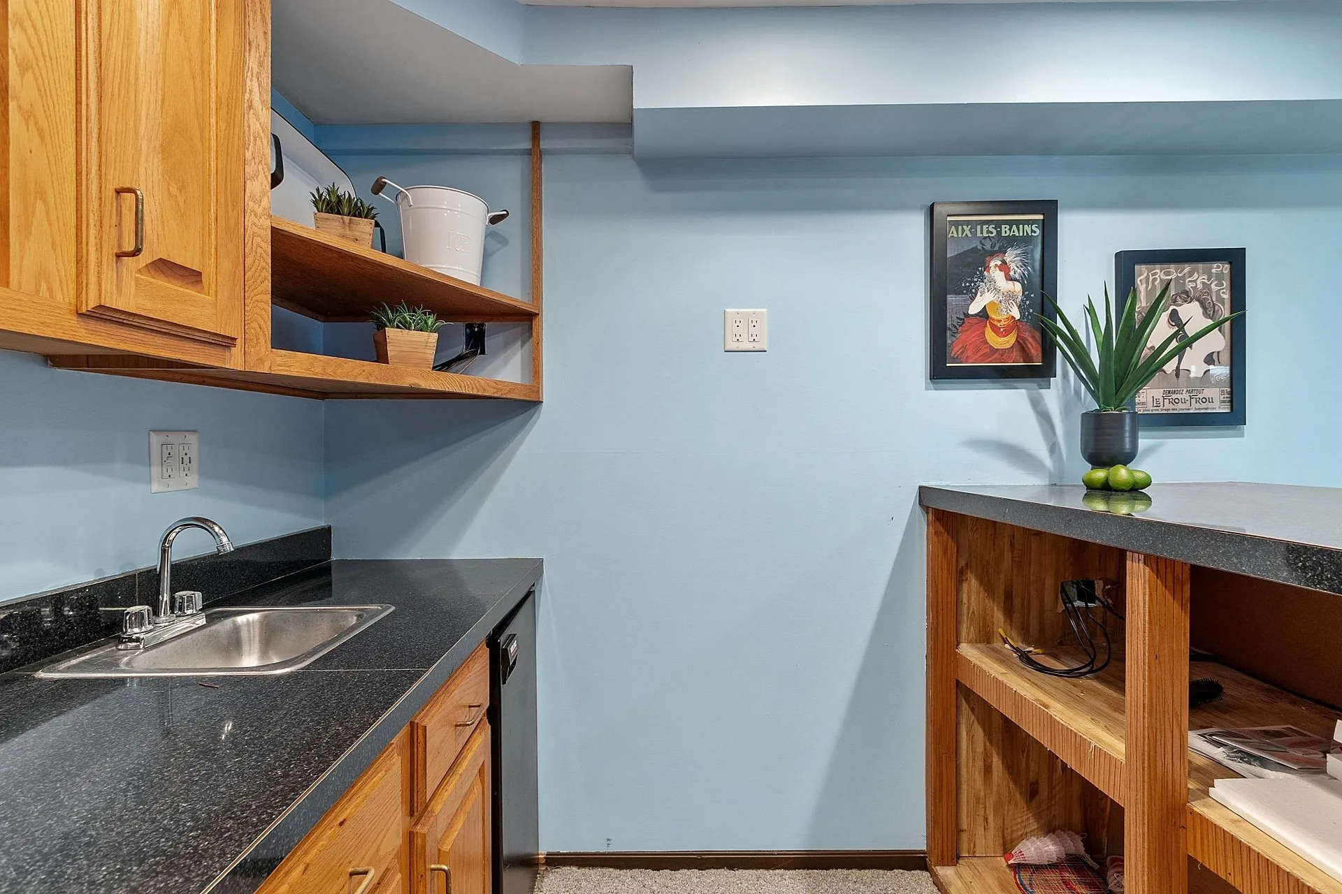 23 Hawthorne Road Windham NH 03087