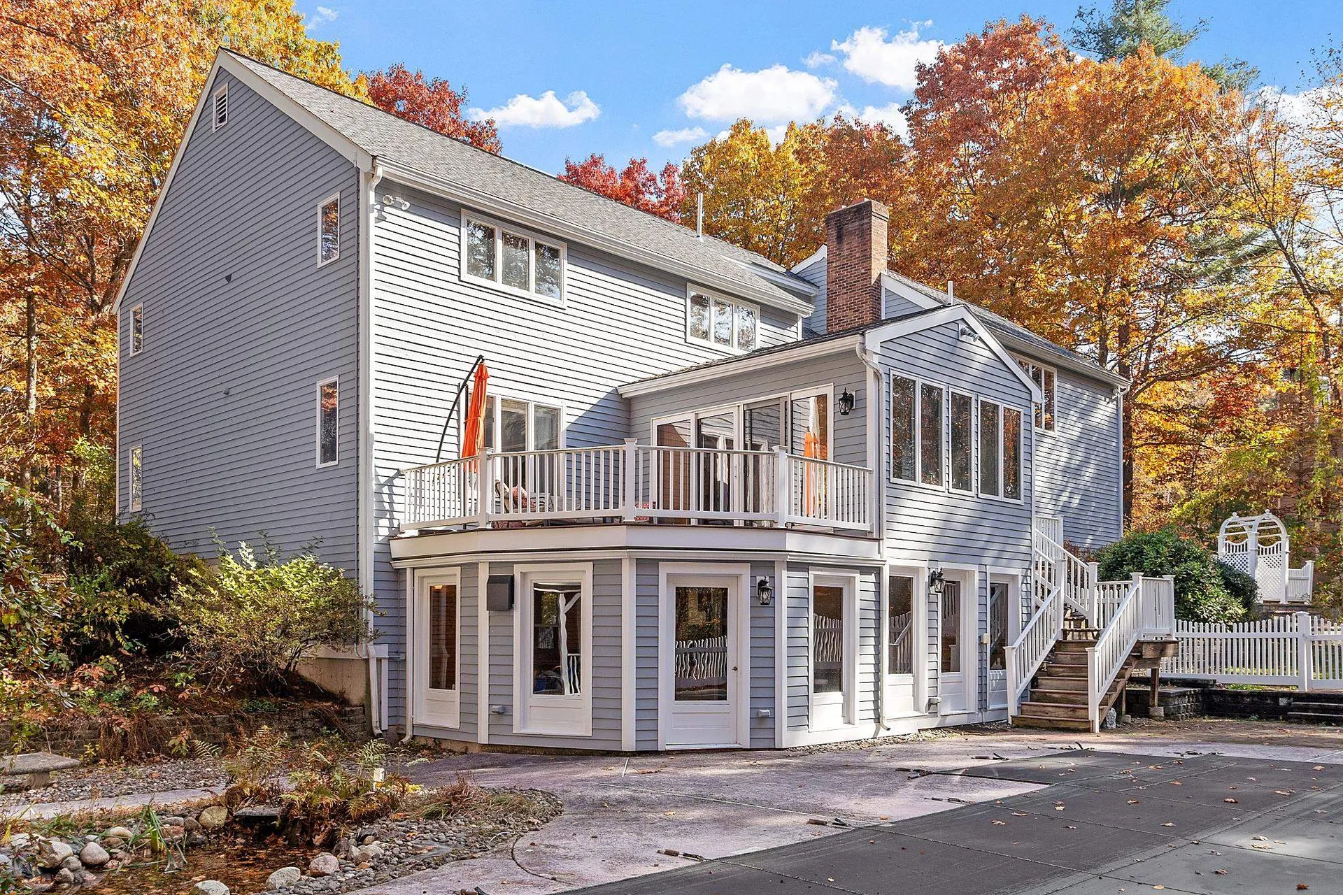 23 Hawthorne Road Windham NH 03087