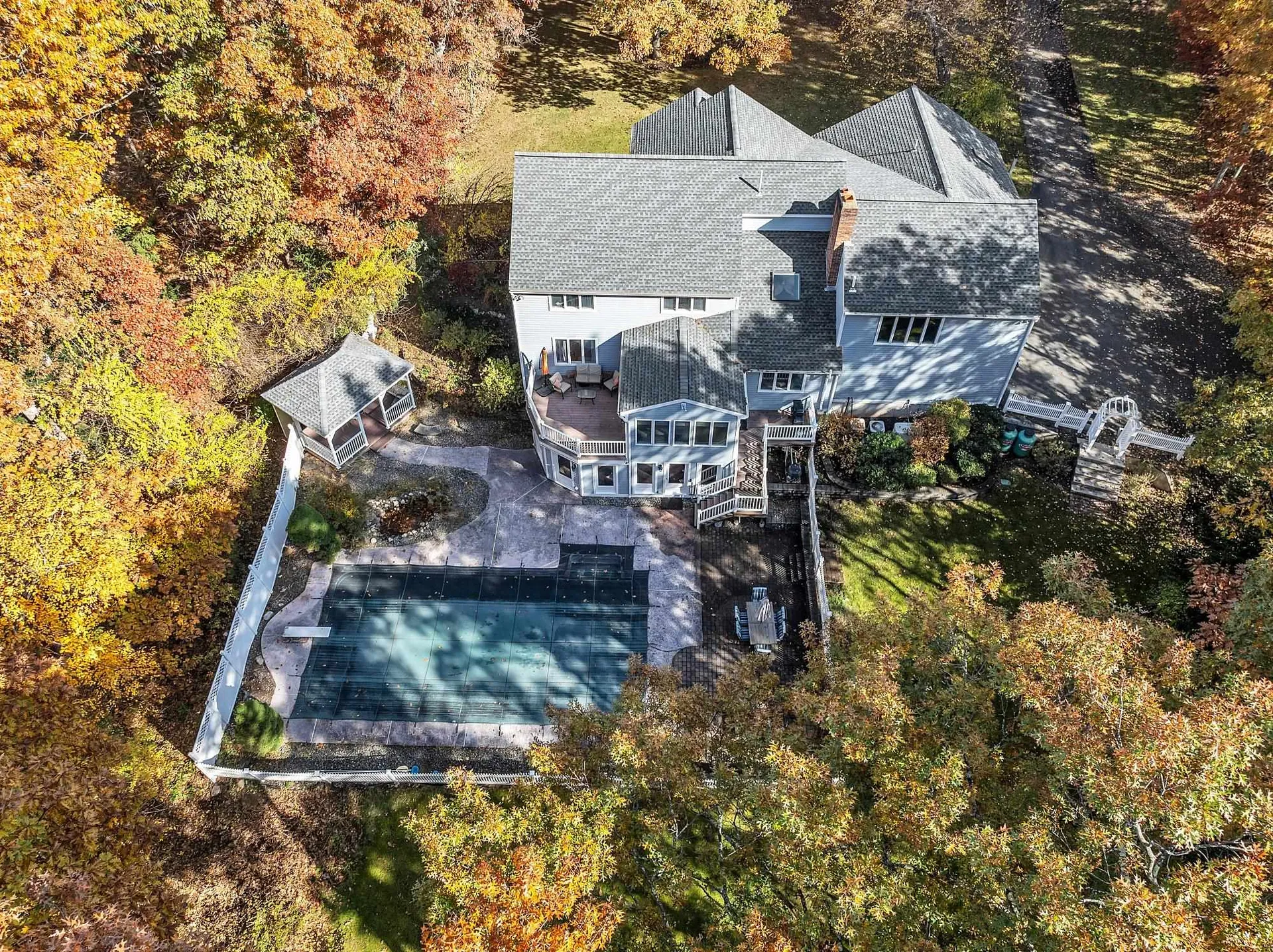 23 Hawthorne Road Windham NH 03087