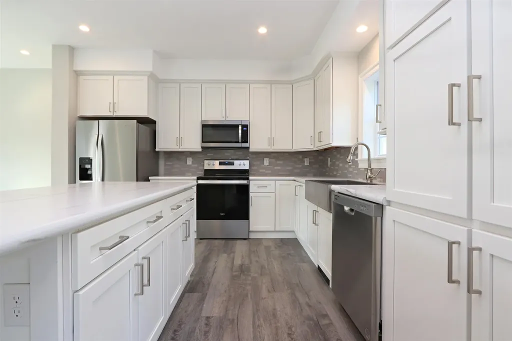 158 Deer Creek Lane St. Johnsbury VT 05819