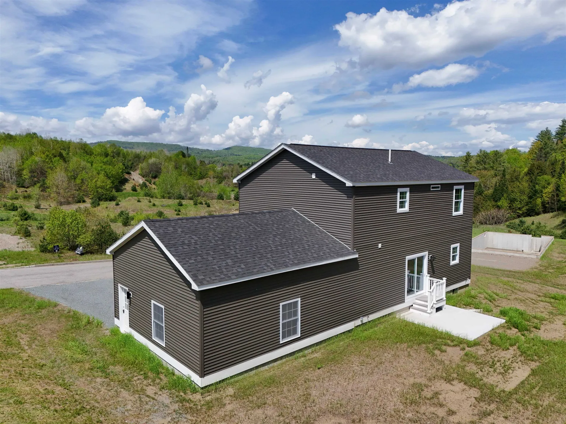 158 Deer Creek Lane St. Johnsbury VT 05819